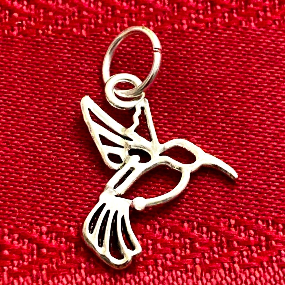 5/$10❤️❤️❤️New Tibetan Silver Hummingbird Charm Pendant